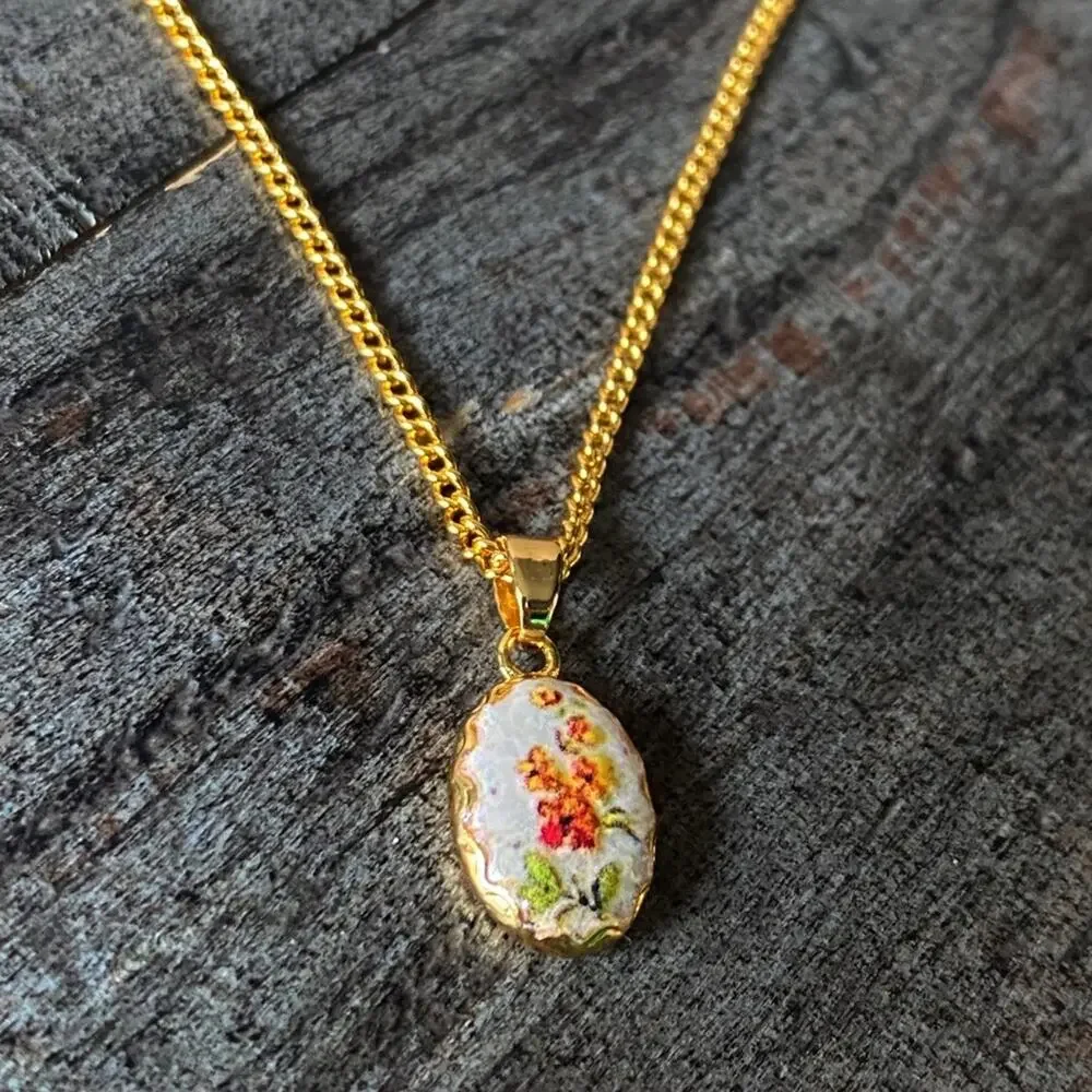 NEW Gold Vintage Style Floral Layering Necklace - Picture 5 of 8